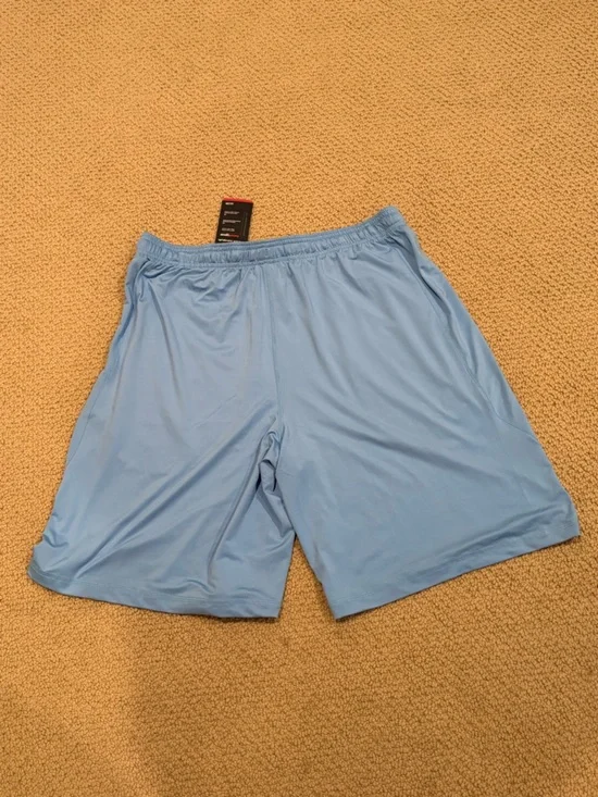 NWT Under Armour Light Blue Athletic Men's Shorts - Picture 3 of 3
